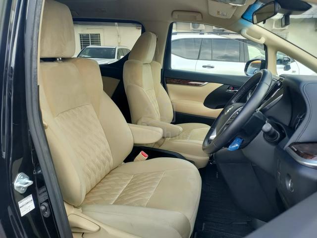 TOYOTA ALPHARD 2.5 X UNREg 2021 - 5