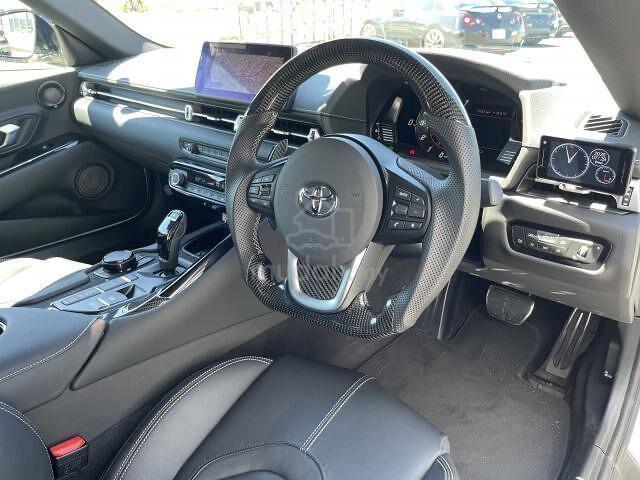2024 BOOKNOW White/Black Toyota SUPRA 3.0 RZ - 4