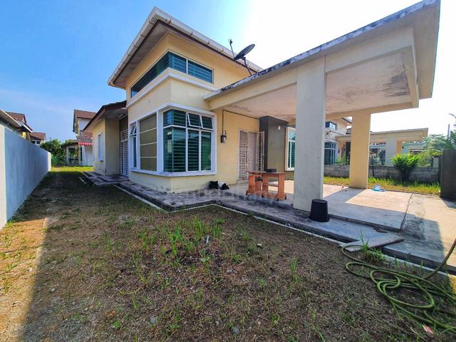 Taman Belimbing Setia Durian Tunggal Banglo Untuk Dijual 1
