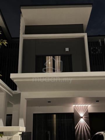 Premium Men's Super Single Room Alam Impian Shah Alam Klang 1