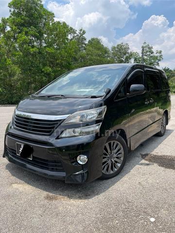 2014 Vellfire 8 Seater Black interior  Offer Sale - 1