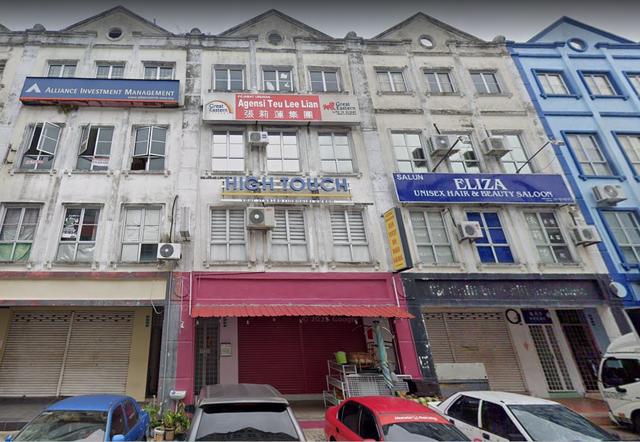 Plaza Mahkota Ground Floor For Rent 1