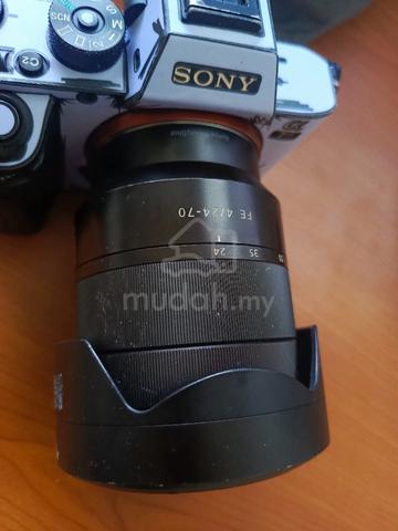Sony A7RII Mirrorless Camera with FE 24-70mm Lens  - photo 5 of 6