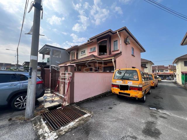 END LOT Double Storey, Taman Lestari Putra (LEP 6) @ Seri Kembangan 1