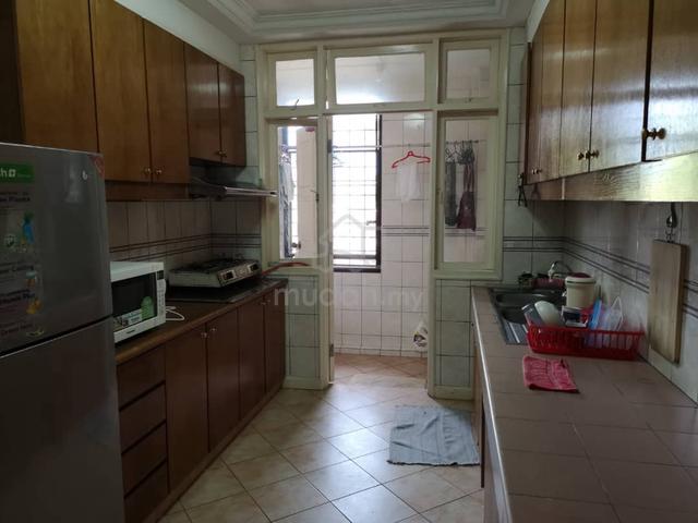 Village Grove Condominium 1