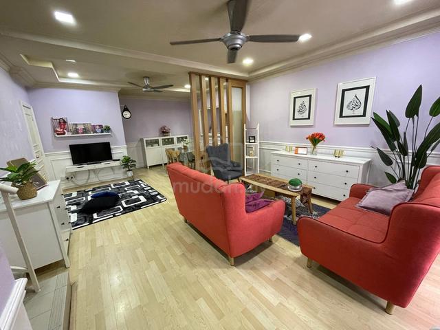 [ Nice Unit ] Double Storey House | Taman Garing Permai | Rawang 1