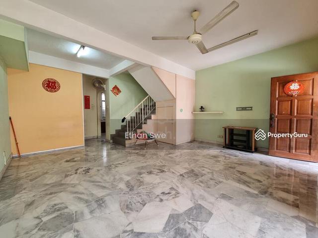 Freehold 2 Storey Taman Universiti Indah Seri Kembangan Serdang 1