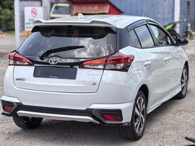 2020 Toyota YARIS 1.5 E FACELIFT (A) - 3