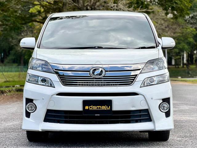 2013 Toyota VELLFIRE 2.4 AT 8-SEAT,REG17,FACELIFT - 2