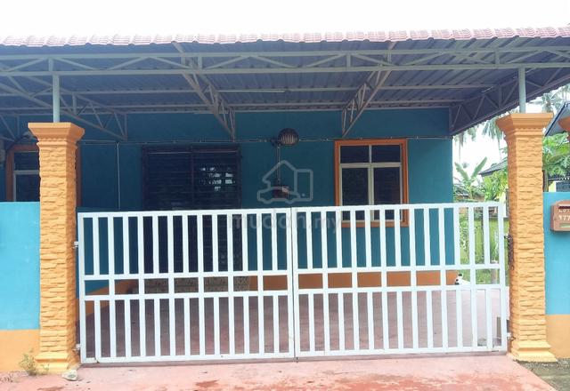Rumah teres berpagar di Kijal (berdekatan Giat Mara Kijal) 1