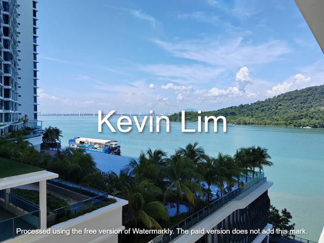 Queens Residences Q1 @ Queens Waterfront 1