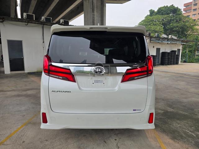 2023 Toyota ALPHARD 2.5 SC Sunroof Rating 4.5 - 4