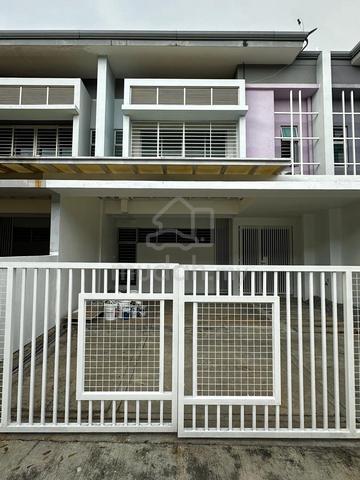 Bandar Rimbayu House For Sale 1