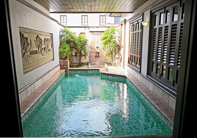 Grand Lexis Unit For Sale 1
