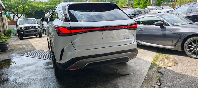 2023 Lexus RX350 2.4 VERSION L (A) DARK INTERIOR - 5