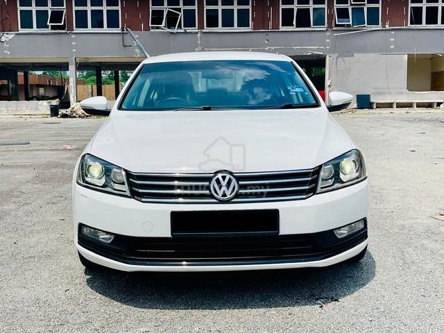 2014 Volkswagen PASSAT 1.8 TSI TWO ELECTRIC L/SEAT - 1