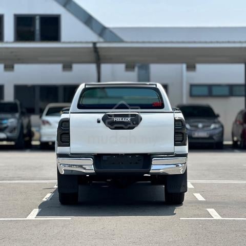 Low Milleage‼️ 2022 Toyota HILUX 2.8 ROGUE (A) - 4