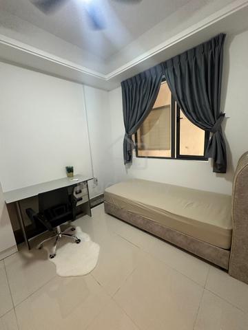 R&F AIR-CON ROOM (10 inches Bed) - mins walk to CIQ 1