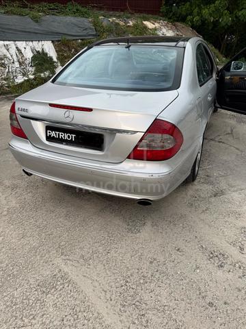 06/11 Mercedes E280 AVANTGARDE 3.0 (A) - 2