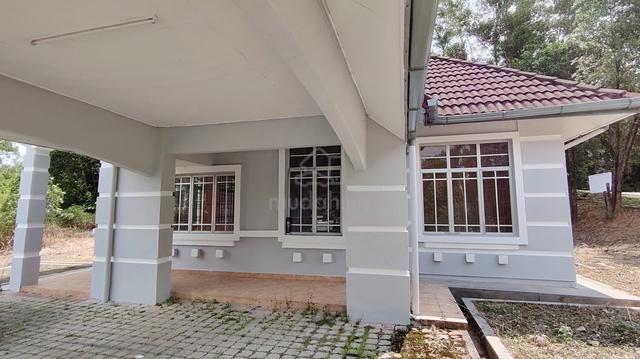 Banglo setingkat Corner Lot Bayu Lakehomes Mantin | Below Market 4