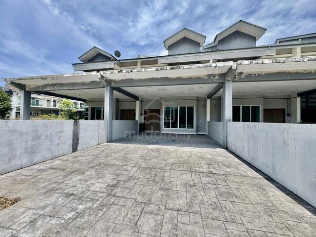 Hot Area SP Saujana | Gated & Guarded | Freehold 1