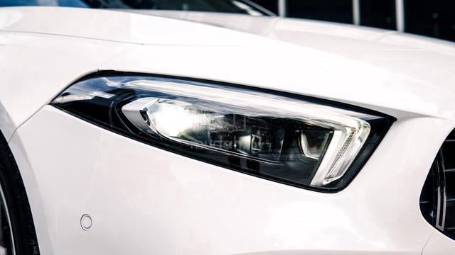 Mercedes Benz A180 1.3 AMG CONVERT A45S S.RIM 2019 - 5