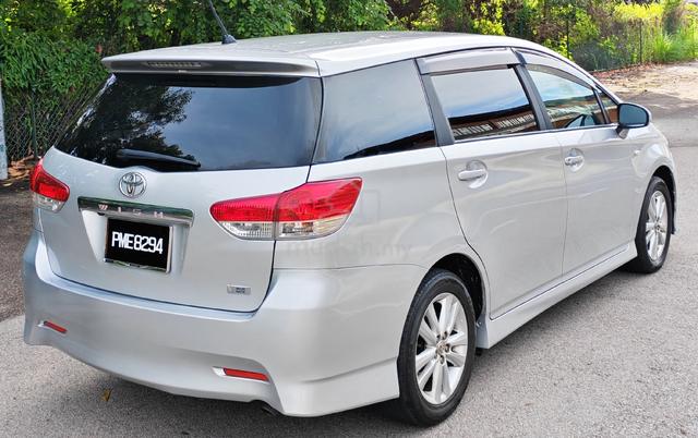 2012 Toyota WISH 1.8 S ZGE20G FACELIFT (A) - 2