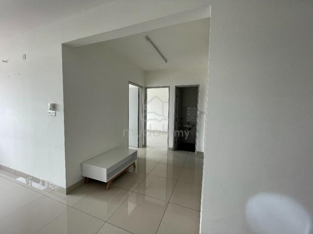 For Sale!! SENTROVUE Service Apartment (Partially Furnished ...