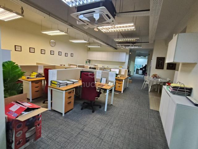Nice Furnished Office Suite @ IOI Boulevard Puchong for Rent 1