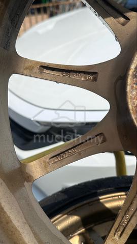Carousel Image