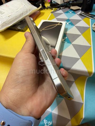 iphone 16 promax 512gb Natural titanium - photo 4 of 6