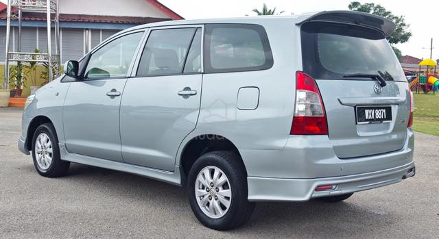 2013 Toyota INNOVA 2.0 E FACELIFT (A) 1 OWNER AJA - 5