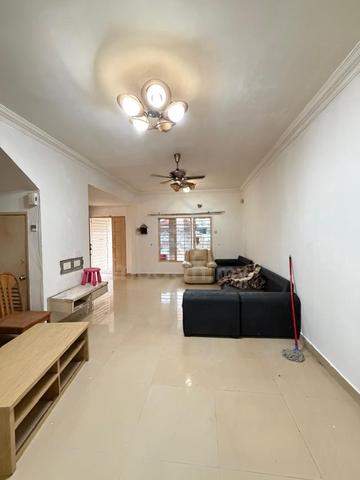 BRP 7/1 @ Bukit Rahman Putra Sungai Buloh 2sty Terrace House For Sale! 1