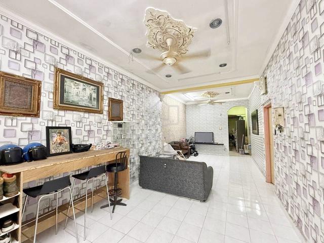 Single Storey Taman Nusa Damai | 1,800sqft Super Big | Below Market 1