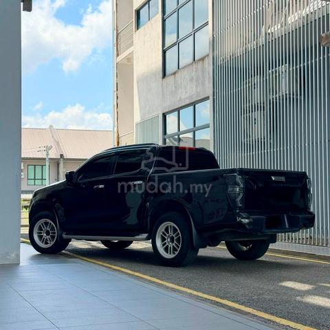 2022 Isuzu D-MAX 3.0 PREMIUM (A) - 2