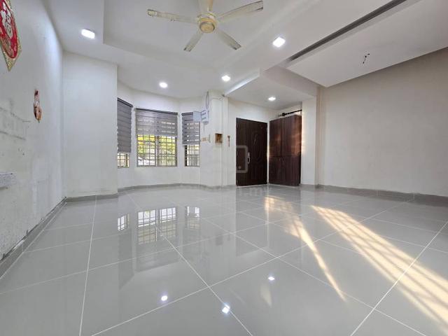 Renovated Facing Open 40x75 Bandar Puteri Klang 2 Storey Corner G&g 1