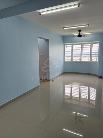 Main Place Residence 1