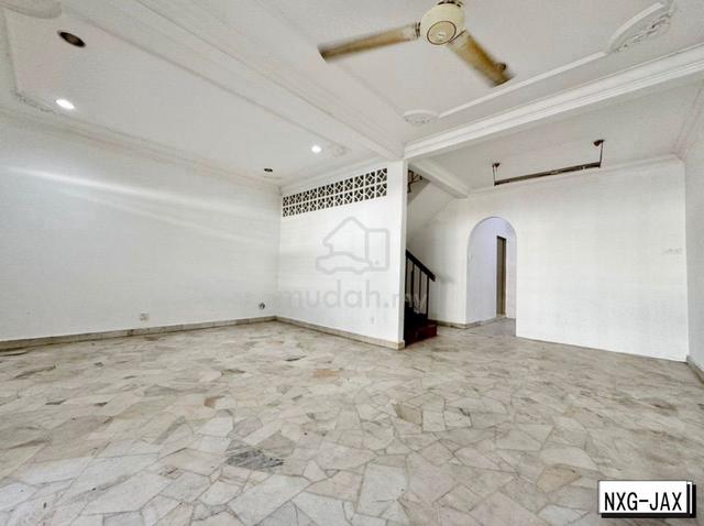 Batu Belah Klang Facing Open Double Storey Terrace House for Sale 1