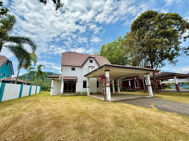 (TERMURAH) WITH POOL BUNGALOW 1 Storey Villa A Famosa, Melaka 1