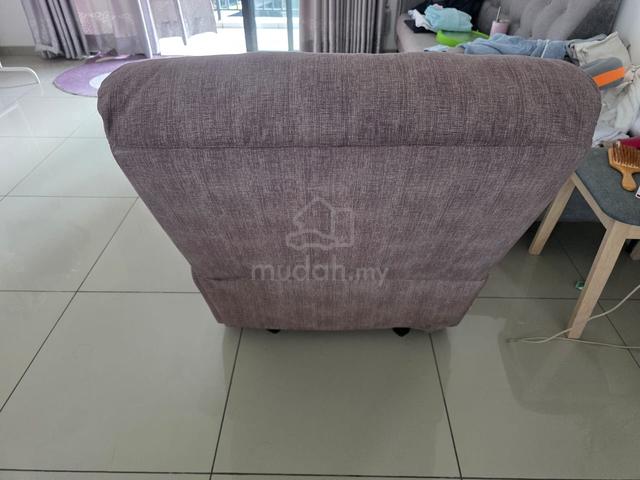 Cheers Single Recliner Sofa (Like New） - photo 3 of 4
