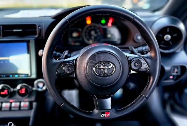 2022 Toyota GR 86 RZ 6 Speed AUTOMATIC - 3