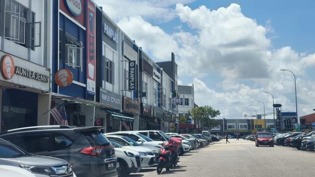 Kulai Indahpura Vervocity Double Storey Shoplot,Unblock View 1