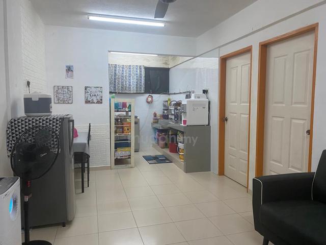Seri Kuantan Apartment 3