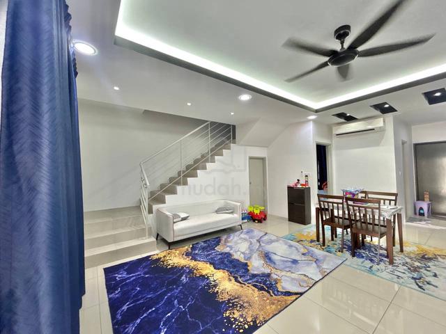 Extra Land, Semi Furnish & Gated Guarded @ Rentak Perdana 1