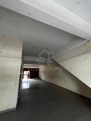 Taman Daya Jalan Sagu 5 Ground Floor Shop Lot For Rent 1