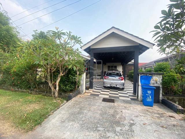 PRICE DROPPED Single Storey Bungalow Desa Subang Permai, U6 Shah Alam 1