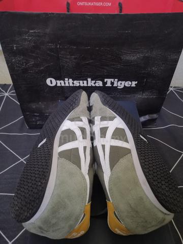 Onitsuka Tiger Serrano Burnt olive/white - photo 4 of 6