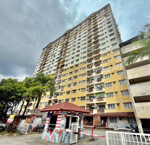 Laksamana Puri Condominium 1