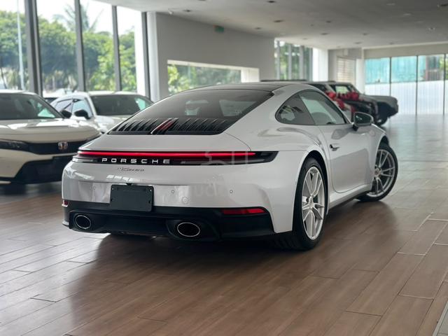 RECON UNREG 2025 Porsche 911 CARRERA 992 *ICE GREY - 4