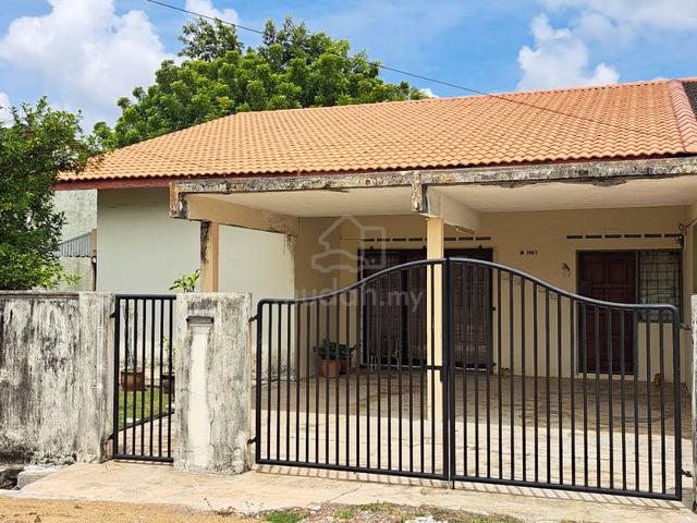 HJ AHMAD 1-storey Semi D Freehold 3584sf 1